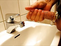 Mare de încărcare în multe WC