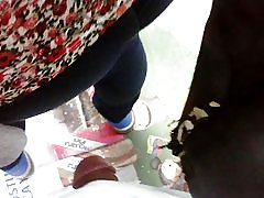 Fucks a milf pantaloni blugi cu fir