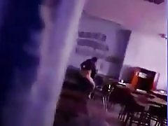 Dracului în secret în sala de clasă