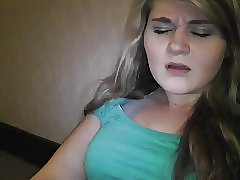 Wisconsin fată masturbeaza cu sextoy partea 2 - nicolo33