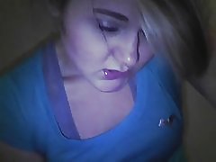 Wisconsin fată masturbeaza cu sextoy partea 1 - nicolo33